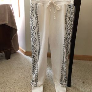 White with gray print joggers
